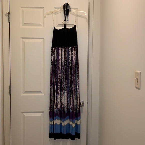Dresses & Skirts - Dress